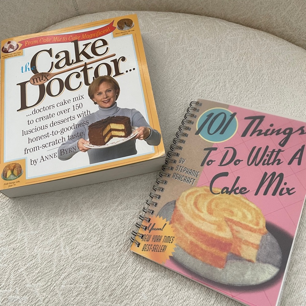 Bundle of two cake baking cookbooks